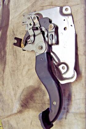 25502951 Gm Genunie #25502951 Park Brake Assy. G Body 78-88 Monte Carlo N/o/s