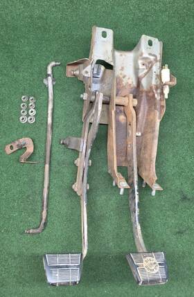 5450-s Gm General Motors Chevrolet Chevy Gmc Corp 1973-1985 Truck Manual Clutch Pedal Assembly C10 K10 Z Bar Pickup
