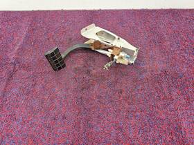 706171 Gm Motors Chevrolet C4 Original Genuine Factory Corvette 84-89 Oem Brake Pedal Assembly With Switches Automatic