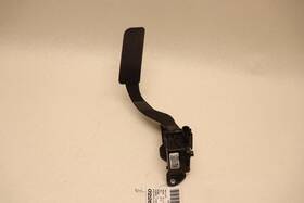 84096827 Gm Trucks 2012-2018 Chevy Silverado 1500 Gas Throttle Accelerator Pedal Oem