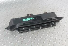 23145172 Gmc 14-19 Sierra 1500 Pedal / Traction Control Park Assist Dash Switch Oem