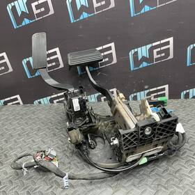 84300345 Gmc Oem 2017-2019 Sierra 2500 3500 L5p Adjustable Pedals Brake Accelerator