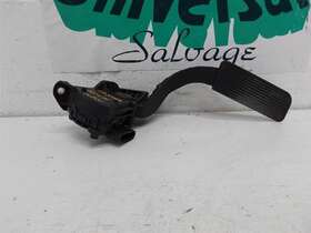 546.gm9x09 Gmc Truck 2009 Sierra Gas Pedal