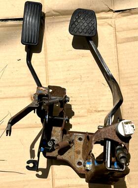 17800-sr3-000 Honda 92-95 Civic Manual Pedal Assembly - Accelerator Brake Clutch Oem