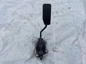 17800sztl02 Honda 2011-2015 Cr-z Crz Accelerator Gas Pedal Oem