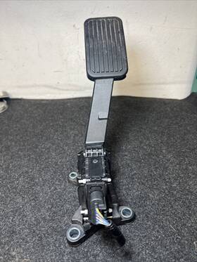 17800tlaa040 Honda 2017 - 2022 Cr-v Gas Pedal Accelerator Throttle Sensor Oem