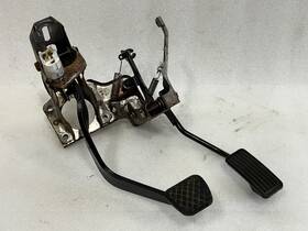 234.ho1d95 Honda 1993 1994 1995 Del Sol Accelerator And Brake Pedals Manual M/t