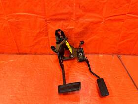 46500-s04-a50 Honda 96-00 Civic - Automatic Transmission Only Brake And Gas Pedal Oem #287
