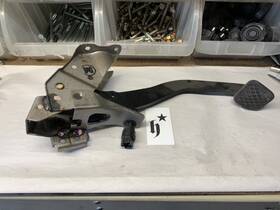46600-s5a-a01 Honda 02-05 Civic Si Ep3 Manual Transmission Brake Pedal Assembly And Switch