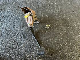 46910-sr3-a00 Honda 96-00 Civic Clutch Pedal Assembly Manual Transmission Swap 5spd Sr3 Oem