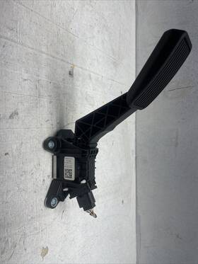 6pv011673 Honda 2018-2021 Accord 2.0l Fwd Gas Throttle Accelerate Pedal Accelerator Oem