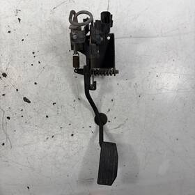 8-97333-413-0 Honda 00-02 Passport Accelerator Gas Pedal Oem