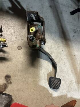 46910-sna-a01 Honda Oem 06-11 Civic Mt Clutch Release Pedal Bracket Genuine Assembly Used