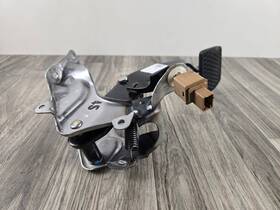 Ptb28y Honda Civic 16-20 Left Side Floor Stop Brake Pedal With Mount Bracket Oem