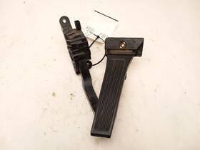 234.hy1413 Hyundai Gas Pedal Fits Santa Fe 2013 Oem