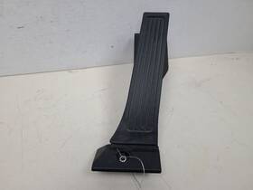 234.hy1v16 Hyundai Accelerator Gas Pedal Fits 2016 Equus