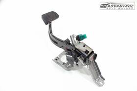 32800-p0100 Hyundai 2022-2024 Tucson Front Floor Brake Foot Stop Pedal Oem