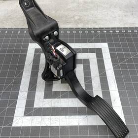 Fge0144a-2b110 Hyundai 2007 2012 Veracruz Gas Accelerator Pedal Assembly Complete Fast Shipping
