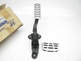 J3f05-ak400 Hyundai Sport Pedals Set Automatic Transmission Oem For 2019-2020 Veloster