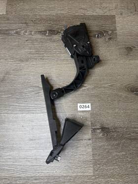 Jk10628a-2s000 Hyundai Tucson 2015 Accelerator Pedal 2.0l Assembly Oem Used