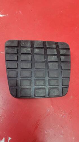 2505695c1 International Genuine Navistar Oem Brake Pedal Pad Nos