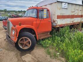 234.ih8975 International Harvester - Heavy-duty Truck Tinthty 1975 Accelerator Parts 452274