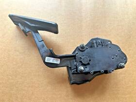 8979961860 Isuzu Accelerator Pedal Assembly For Nrr Npr-hd Npr Nqr /