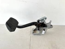 675437404 Jaguar 03-05 Land Range Rover L322 Brake Pedal Stop Pad With Bracket Assembly Oem
