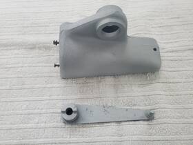 C17845 Jaguar Xke Throtle Housing With Lever And Spring