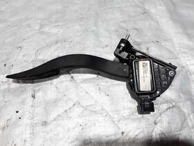 Gx73-9f836-aa Jaguar 16-20 Xf Floor Accelerator Gas Throttle Pedal Pad Sensor Oem