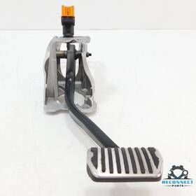 Hk8m-2450-ce Jaguar 2017-2020 F-pace Brake Pedal Assembly With Support Bracket Oem Hk8m-2450