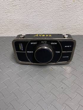 05035273ad Jeep 2014 To 2019 Grand Cherokee Control Launch Switch Oem A4872