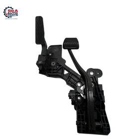 68334926 Jeep Gladiator 2020 - 2025 Brake Stop Pedal With Bracket Oem