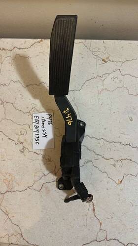 P476 Jeep 2008 Commander Accelerator Pedal Assembly