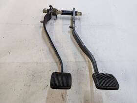 546.ch9215 Jeep/plymouth Truck Manual Transmission Clutch / Brake Pedals Set 12 13 14 15 16 17 Wrangler