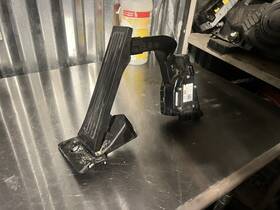 327272s000 Kia Sportage Accelerator Throttle Pedal Mk3 2015