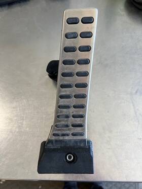 351902s000 Kia 546.ki1l22 2020-2022 Telluride Gas Pedal