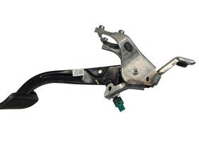 546.ki1y23 Kia Sportage 2023 Pedal Brake/clutch 612147