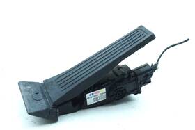 Mlv0775a3b-d4200 Kia 2016-2020 Optima Left Side Gas Accelerator Throttle Pedal Travel Sensor Oem