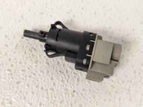 Bj32-13480-aa Land Rover 12-19 Range Evoque Brake Pedal Switch Sensor Module Oem