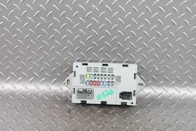 Eh2214q073aa Land Rover 14-16 Lr4 Electronic Cabin Interior Fuse Relay Junction Box Assembly Factory Oem