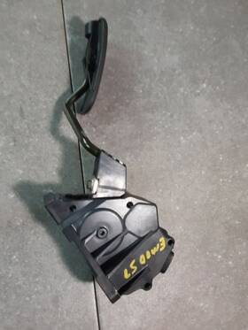 234.le1j06 Lexus Is250 2006 Gas Accelerator Pedal 151564