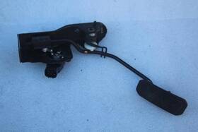 234.le1x05 Lexus 2002 2003 2004 2005 Sc430 Accelerator Pedal