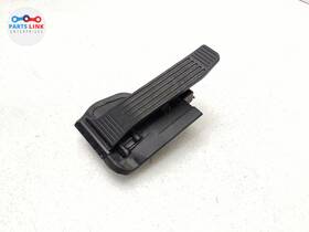 78110-47080 Lexus 2701007041 2023 Rz450e Gas Pedal Accelerator Electronic Throttle Control Module Trim