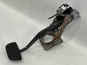 546.le1105 Lexus 2004 2005 2006 2007 2008 2009 Rx330 Rx350 Brake Pedal
