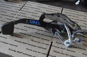 546.le1i05 Lexus 2002 2003 2004 2005 2006 Es300 Es330 Brake Pedal