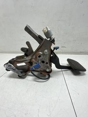 546.le1j07 Lexus Is250 2007 Brake Pedal Factory
