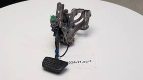 546.le1l06 Lexus Is250 Is350 Brake Pedal