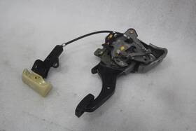 547.le1x05 Lexus 2002 2003 2004 2005 2006 2007 Sc430 Parking Brake Pedal Release La00