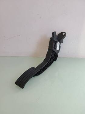 234.fd2120 Lincoln Accelerator Gas Pedal Fits 2020 Corsair 586614